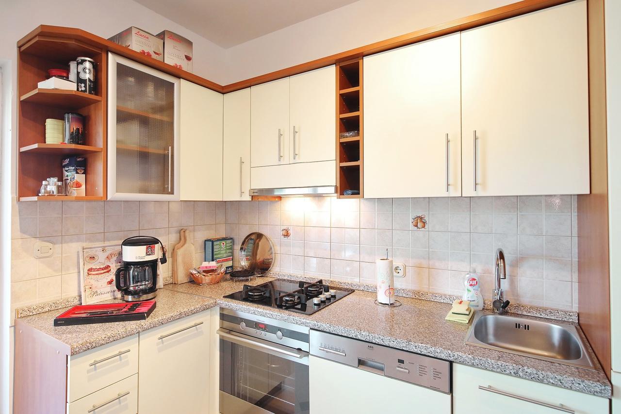 Apartment Sapavac Vir Esterno foto